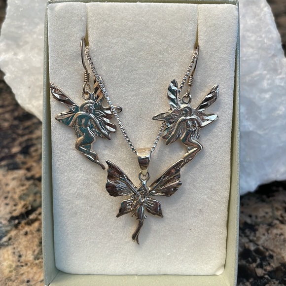 Sterling Silver Fairy Earring & Pendant Set Retail 142.00 NWT - Picture 10 of 12